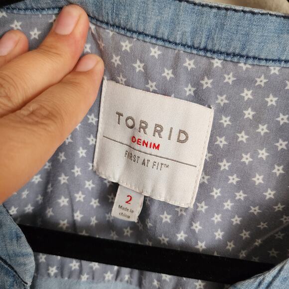 Torrid Plus Size Chambray Blue Sleeveless Drawstring Waist Romper Size 2X - Picture 8 of 12